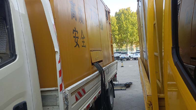 定陶如何判断柴油发电机组和UPS电源的切换时间是否符合要求？