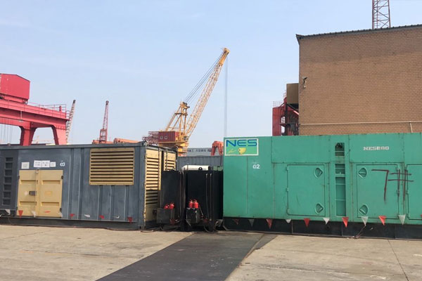 定陶发电机出租空气滤清器的清洁频率是多少？